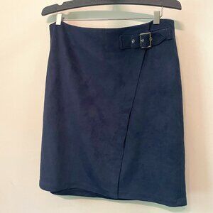 The Limited Navy Blue Faux Suede Skirt Size 4